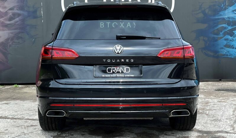 
								Volkswagen Touareg полный									