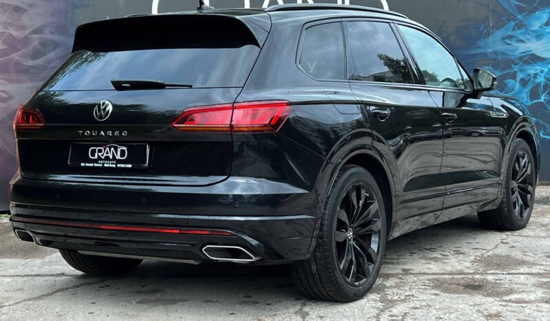 
								Volkswagen Touareg полный									