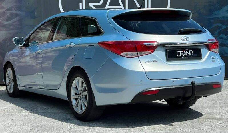 
								Hyundai i40 полный									