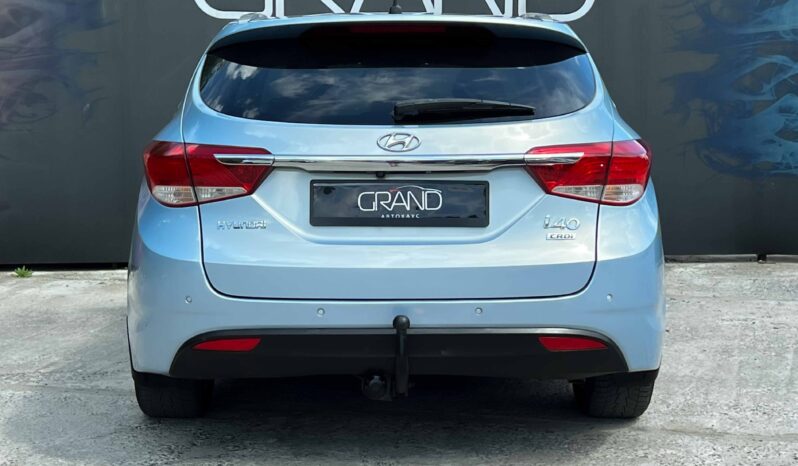 
								Hyundai i40 полный									
