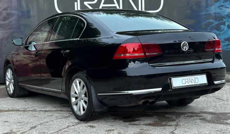 
								Volkswagen Passat полный									