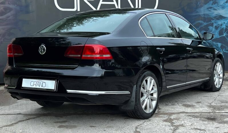 
								Volkswagen Passat полный									