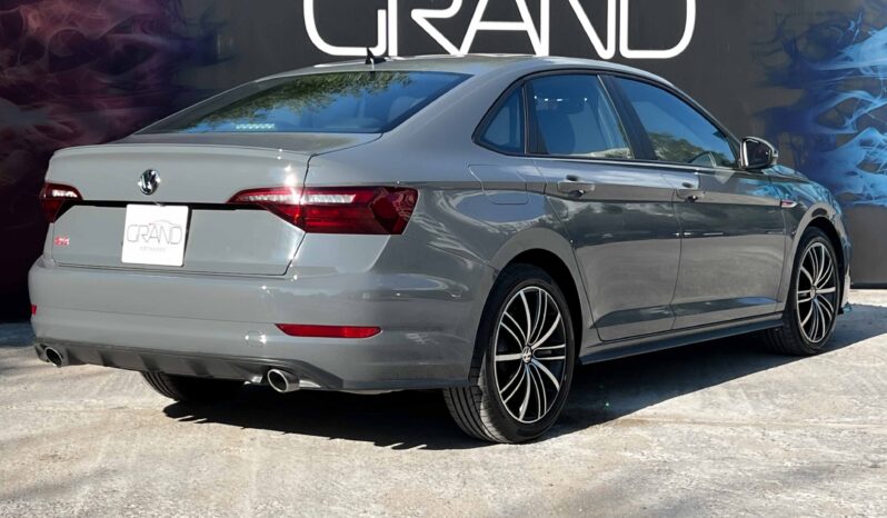 
								Volkswagen Jetta полный									