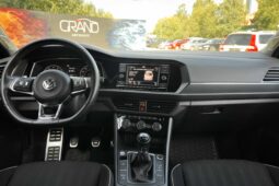 
										Volkswagen Jetta полный									