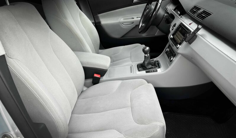 
								Volkswagen Passat полный									