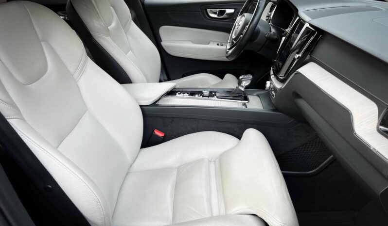 
								Volvo XC60 полный									