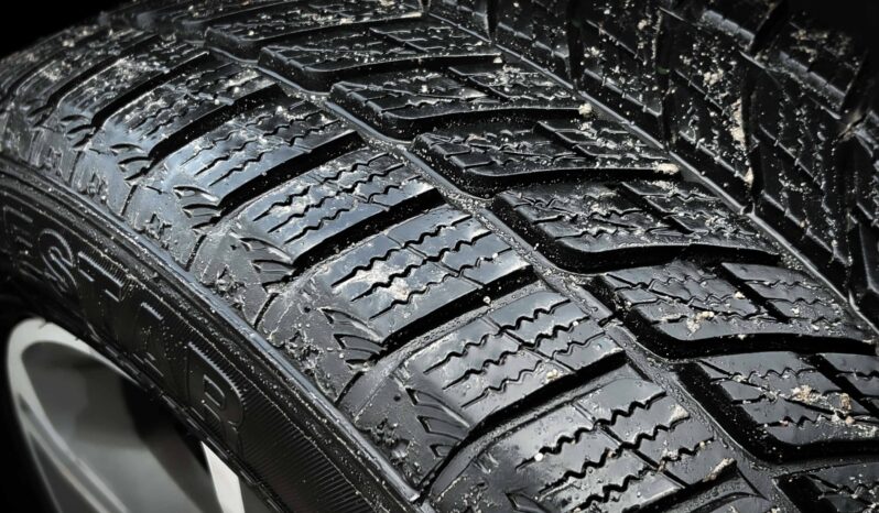 
								Jaguar F-Pace полный									