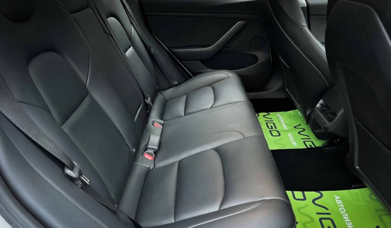 
								Tesla Model 3 полный									