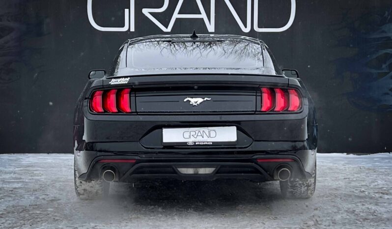 
								Ford Mustang VI полный									
