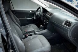 
										Volkswagen Jetta полный									