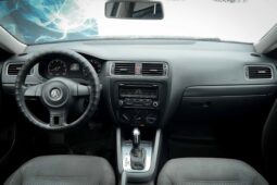 
										Volkswagen Jetta полный									