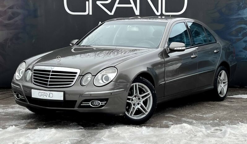 
								Mercedes-Benz E-Класс полный									