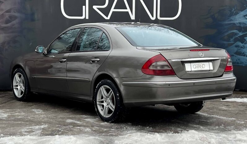 
								Mercedes-Benz E-Класс полный									