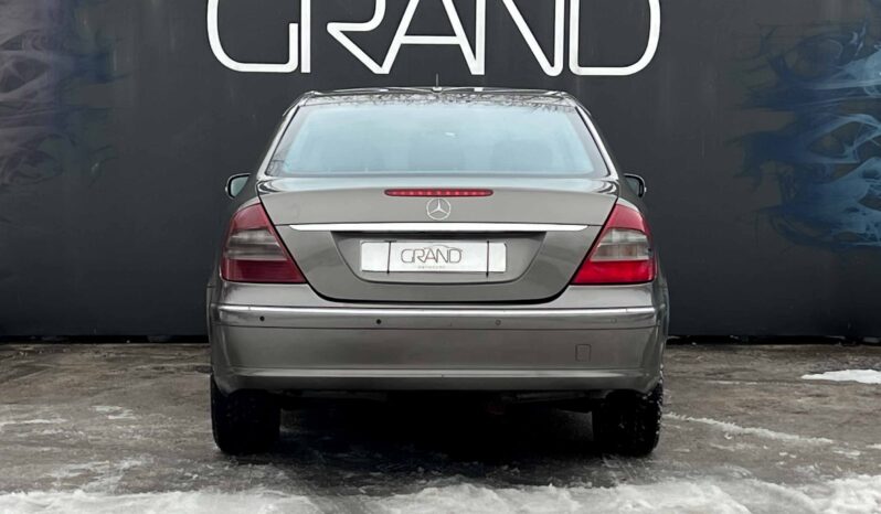 
								Mercedes-Benz E-Класс полный									