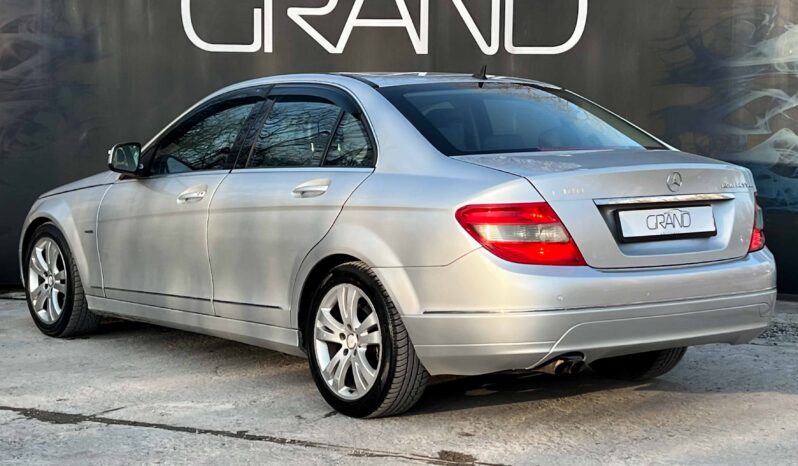 
								Mercedes-Benz C-Класс полный									
