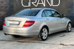 
										Mercedes-Benz C-Класс полный									