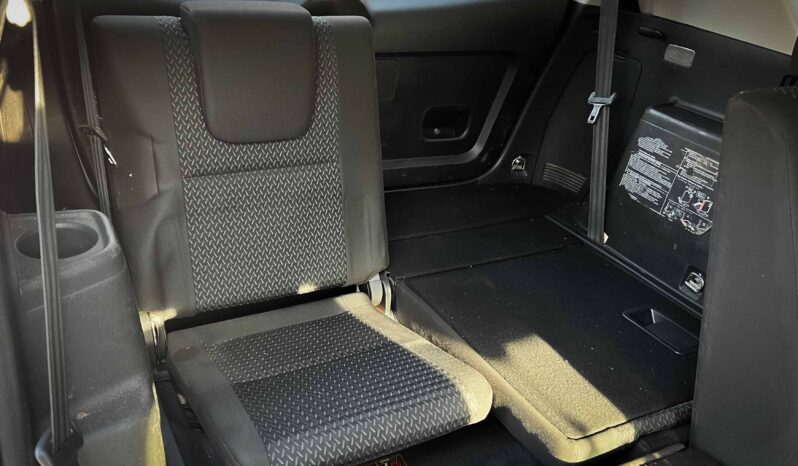 
								Toyota Corolla Verso полный									