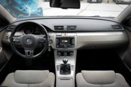 
										Volkswagen Passat полный									