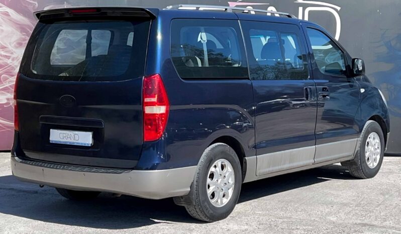 
								Hyundai H-1 полный									