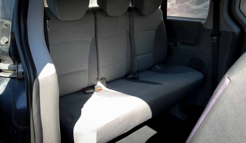 
								Hyundai H-1 полный									