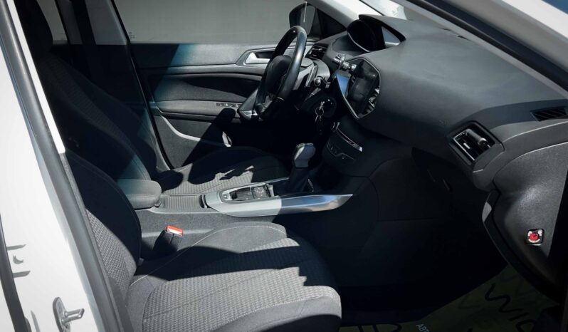 
								Peugeot 308 полный									