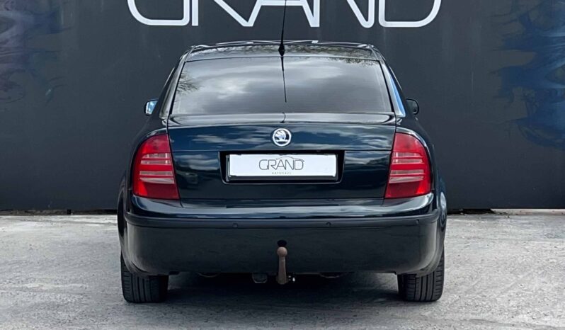 
								Skoda Superb полный									