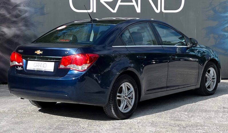 
								Chevrolet Cruze полный									