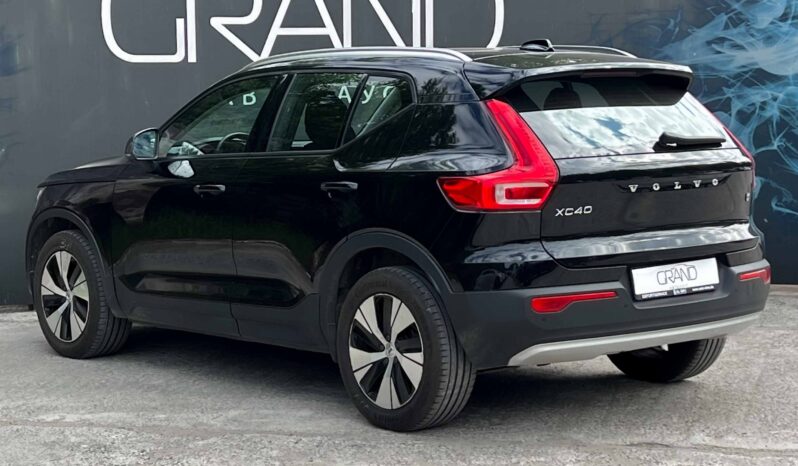 
								Volvo XC40 полный									