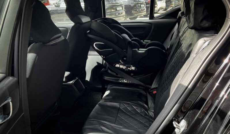 
								Volvo XC40 полный									