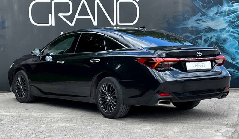 
								Toyota Avalon полный									