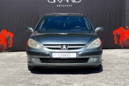 Peugeot 607