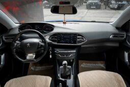
										Peugeot 308 полный									