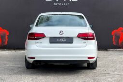 
										Volkswagen Jetta полный									